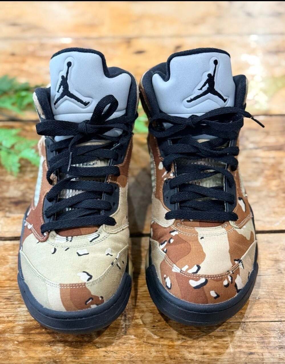 Supreme x Air Jordan 5 Retro 'Desert Camo' Size 9.5